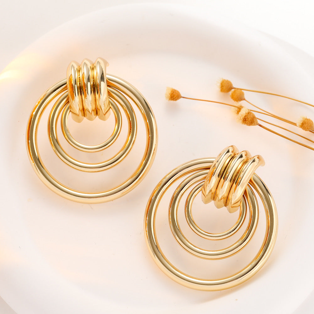 LOOP LUXE EARRINGS