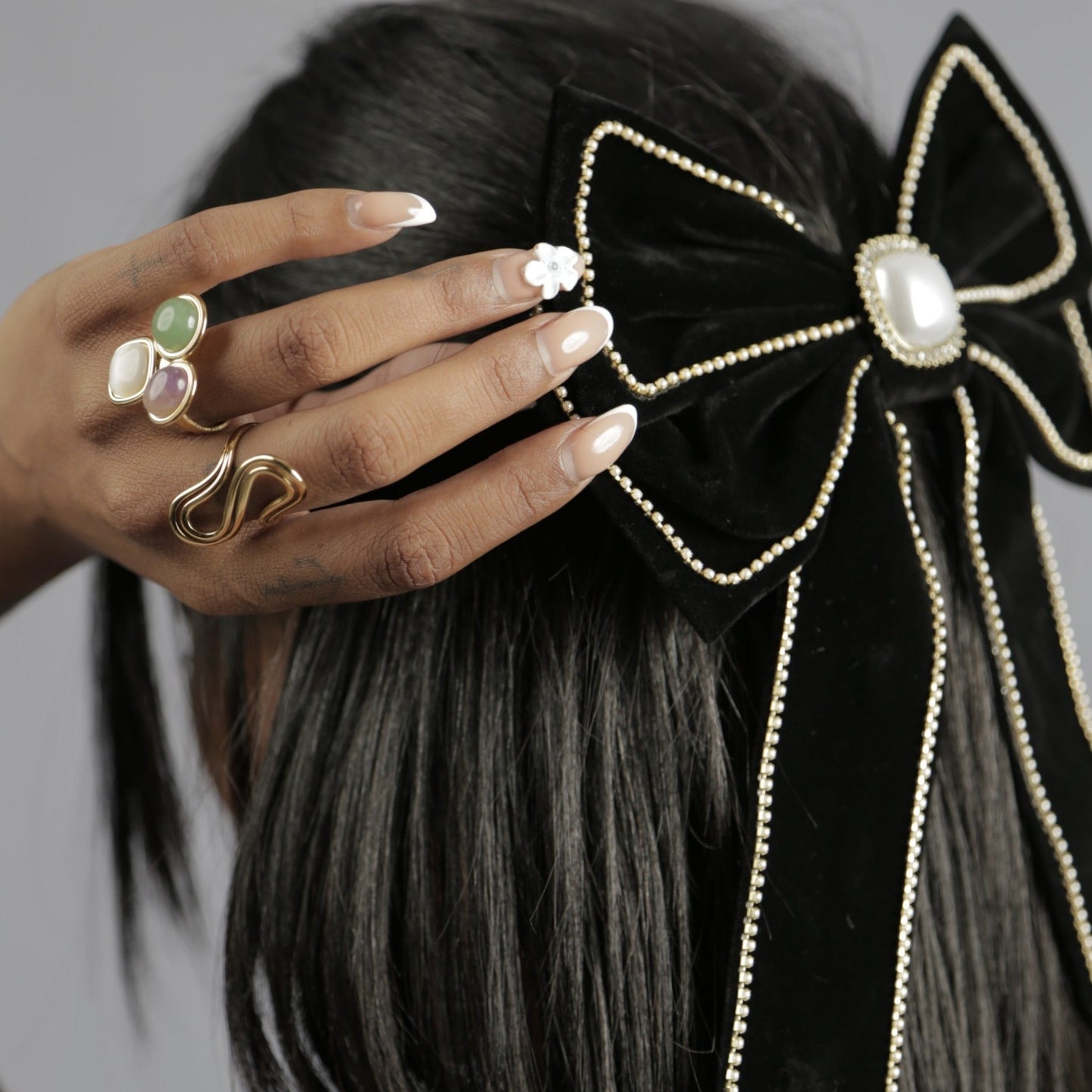 BOW HAIR CLIP - LUXURY